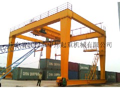 起重機出現銹蝕的該怎么處理？